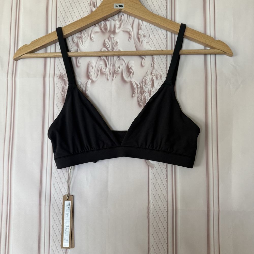 SKIMS Fits Everybody Triangle Bralette Bra Size XS In Onyx Black NWT